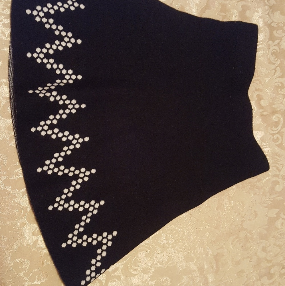 Black skirt